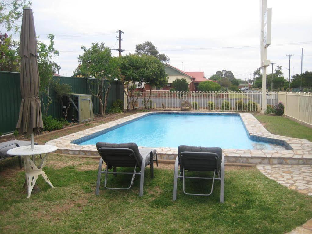 Atlas Motel Dubbo Eksteriør bilde
